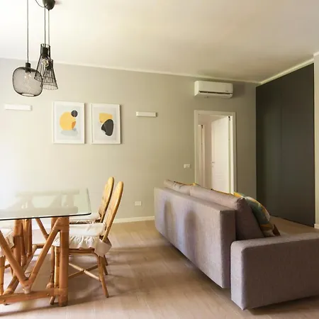 Youhosty - Solari 43 Apartment *